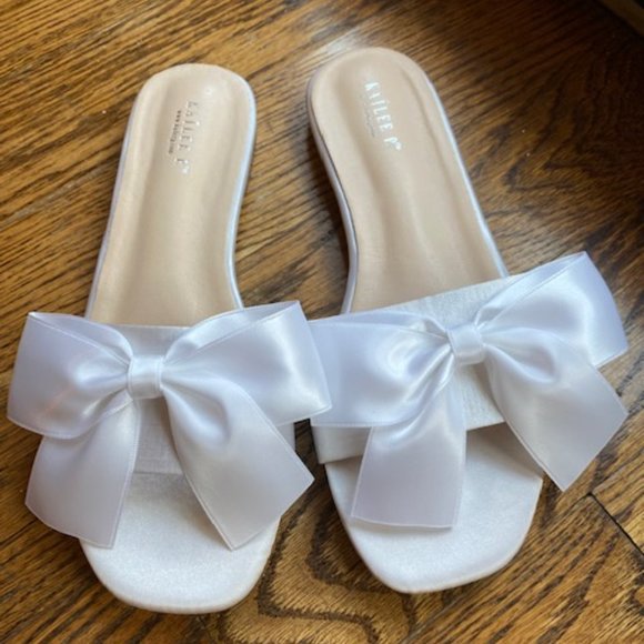 Kailee P Wedding Slippers NEVER WORN - Picture 2 of 5
